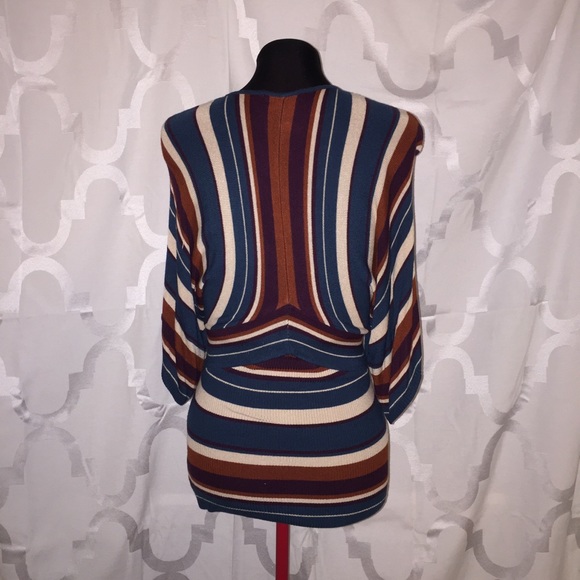 Sweater - Picture 2 of 4